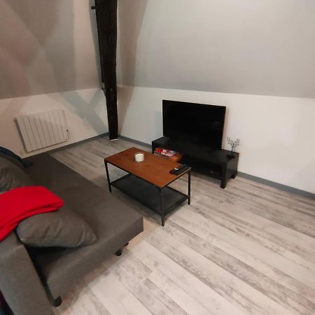 Appartement LA MACHINE Sous Combles Extérieur photo